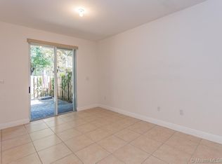 7421 NW 107th Pl, Doral, FL 33178