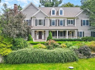 116 Tanton Hill Rd, Ridgefield, CT 06877