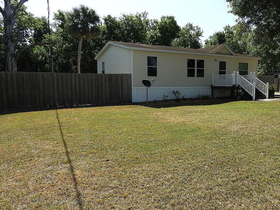 2nd image of 4051 Fountain Palm Rd