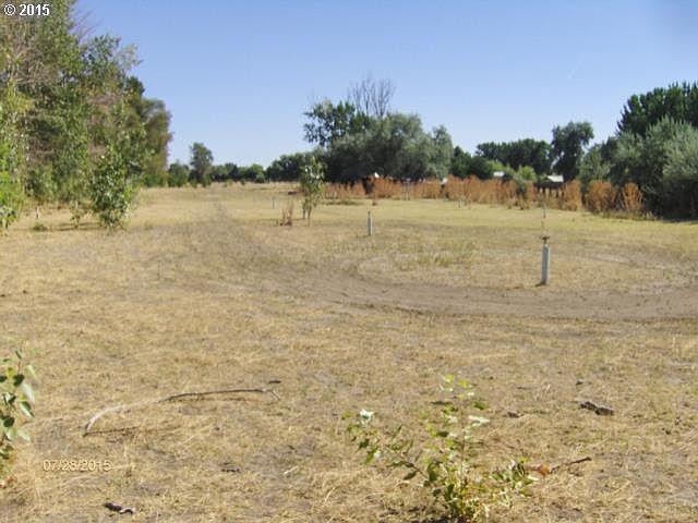 2nd image of 69900 Kunze Ln