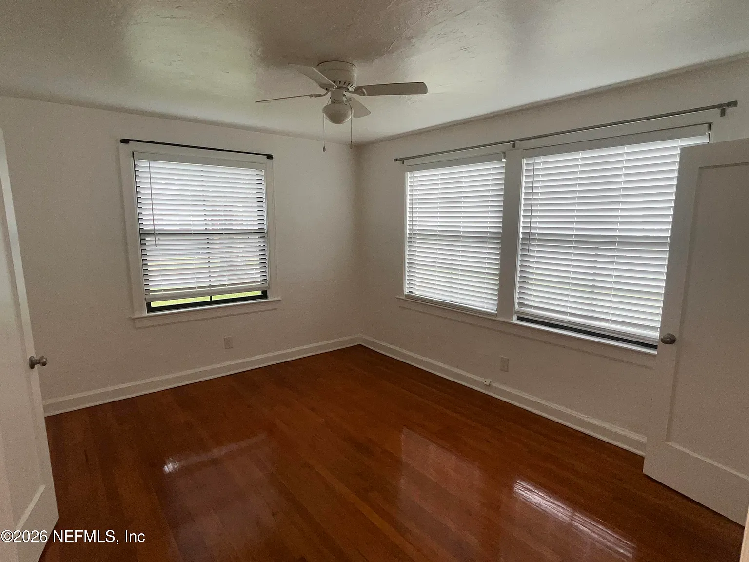 2 bed, 1.0 bath, 920 sqft, $1,600 — Photo 4