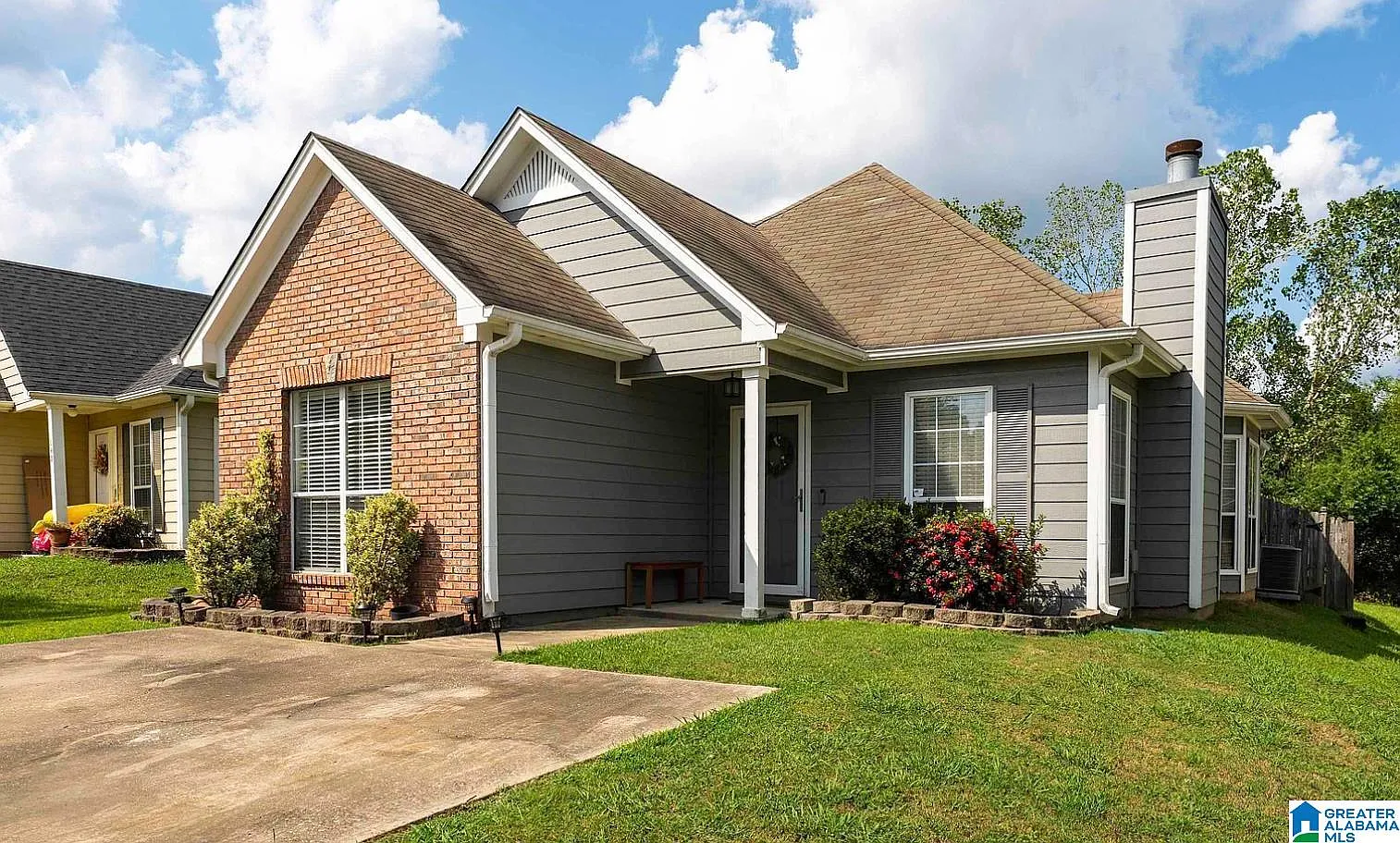 3 bed, 2.0 bath, 1148 sqft, $1,600 — Photo 2