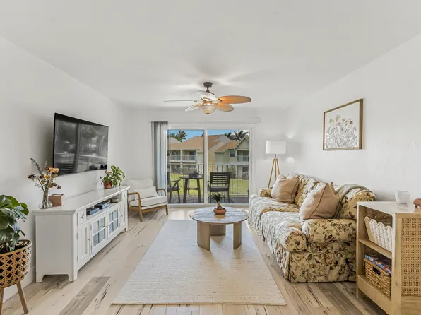 1850 Charlesmont Drive #119, Indialantic, FL 32903