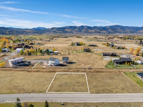9567 Timberline Loop, Victor, ID 83455