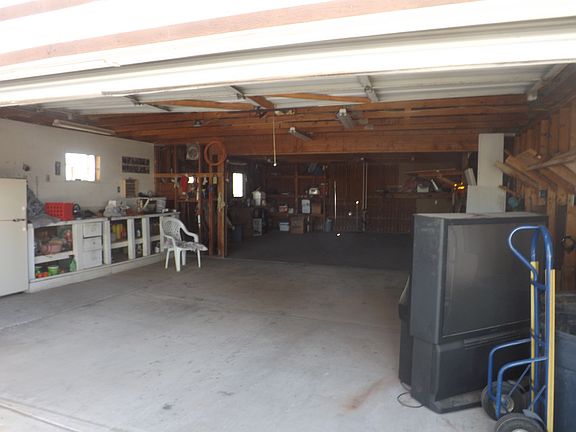 2nd image of 4532 E Bayside Dr