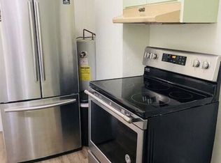 206 E Calhoun St, Whiteville, NC 28472