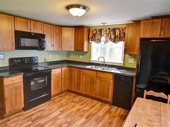 2nd image of 5879 North Dr