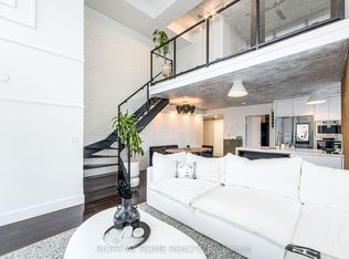 250 Manitoba St SE #728, Toronto, ON M8Y4G8