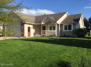 2663 Chestnut Ridge Ave, Portage, MI 49024