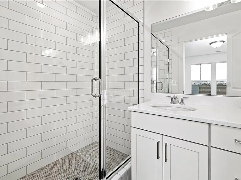 1630 N Mumbarto Ln — Photo 36