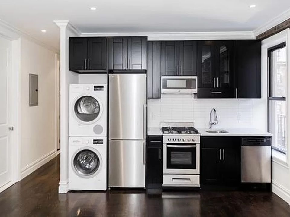 1st image of 170 W 83rd St APT 4E