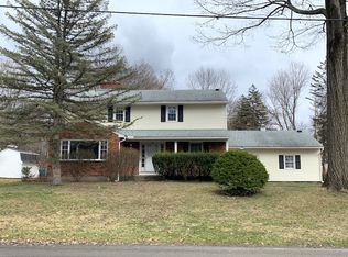 49 Merritt Dr, Schenectady, NY 12306