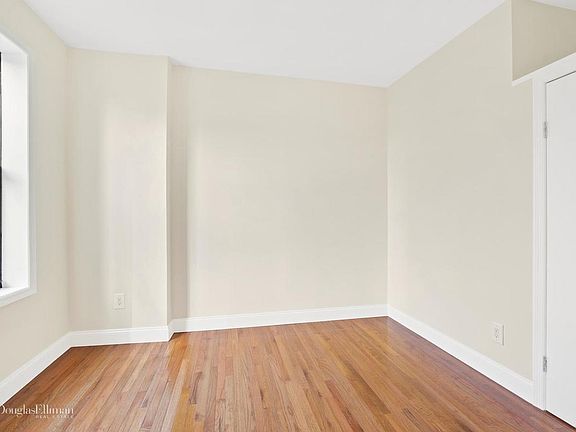 5th image of 419 W 128th St APT 20