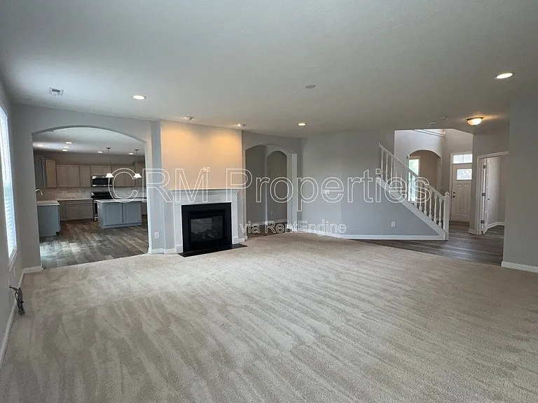 6311 Burgin Dr — Photo 15