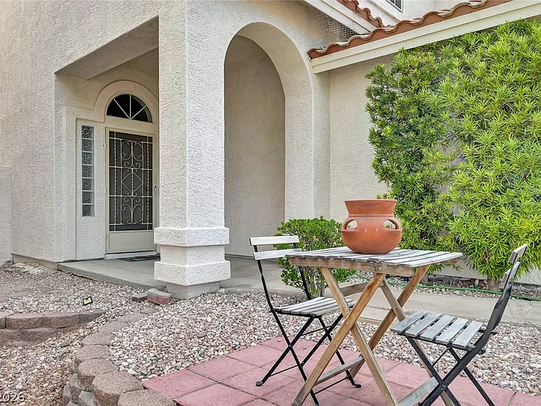 8963 Crystal Lagoon Ct — Photo 7