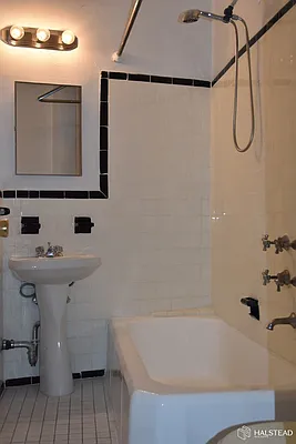 Rented by Halstead Real Estate | media 16