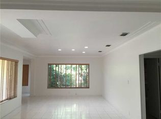431 N Shore Dr, Miami Beach, FL 33141