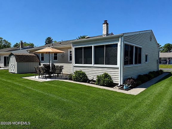 2nd image of 40 Stanford Drive