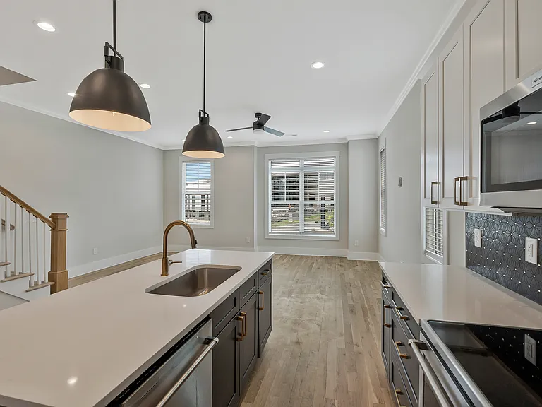 5301 Centennial Blvd #D — Photo 18