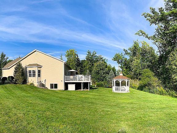4th image of 59 Covington Dr