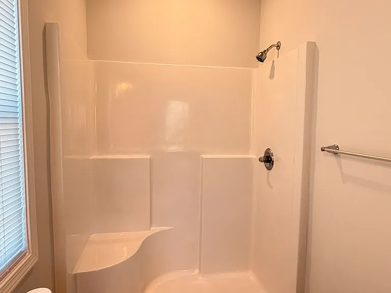 1456 Donhill Dr — Photo 16