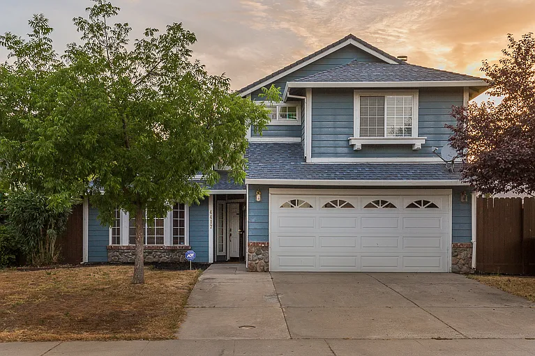 4417 Gene Ave photo 1