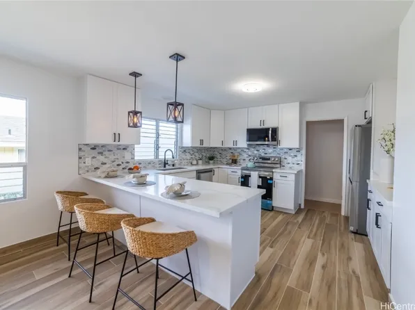 3318 Esther St, Honolulu, HI 96815