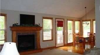 4th image of 1704 NW Nicholas Dr