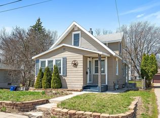 459 Ruth St N, Saint Paul, MN 55119