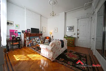 Rented by Metropolitan Realty