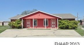 2nd image of 4800 Cedarhill Cir