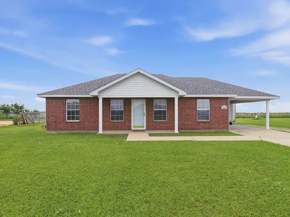 1351 Tall Sky Dr, Lake Charles, LA 70607