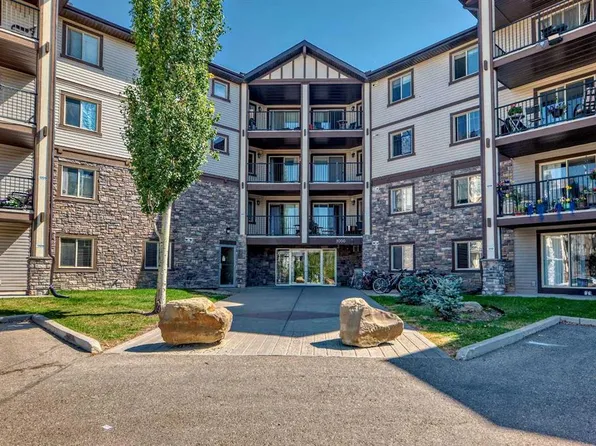 60 Panatella St NW #1125, Calgary, AB T3K 0M3