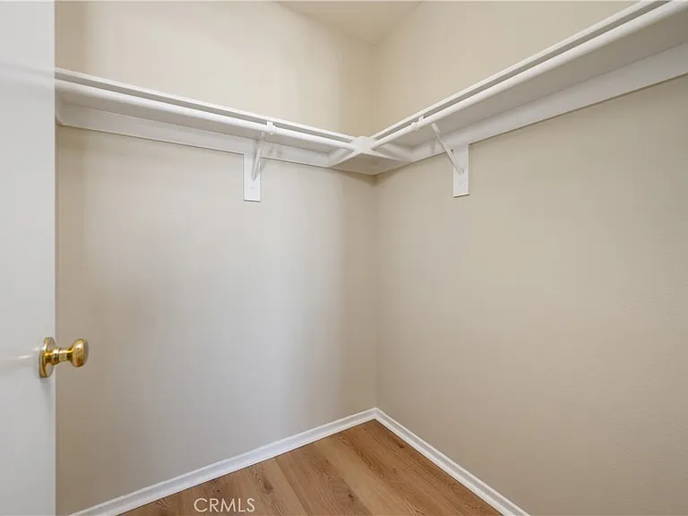 17526 Orangetree Dr — Photo 33