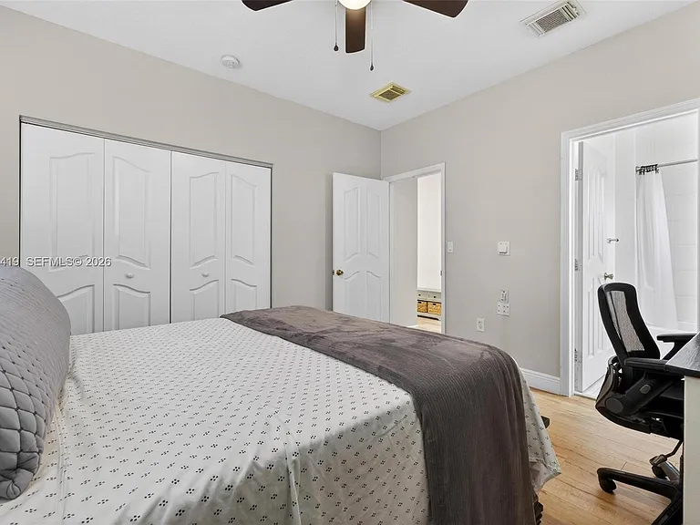 15874 SW 138th Ter — Photo 53