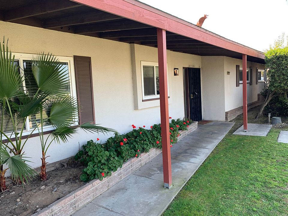 1st image of 1141 W Barstow Ave