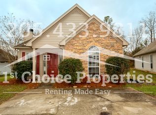 191 Flagstone Ln, Calera, AL 35040
