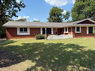 8605 Banff Dr, Dallas, TX 75243