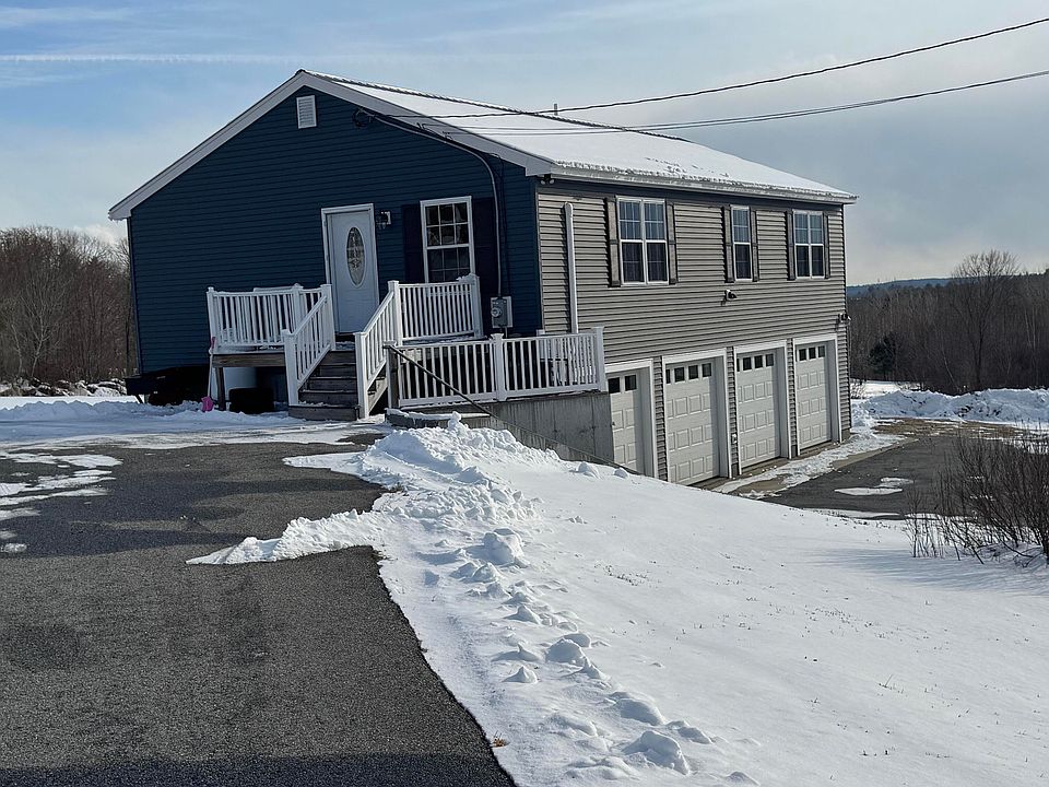 1st image of 8 Durgin Farm Road