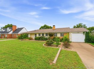 225 SE Rockwood Ave, Bartlesville, OK 74006