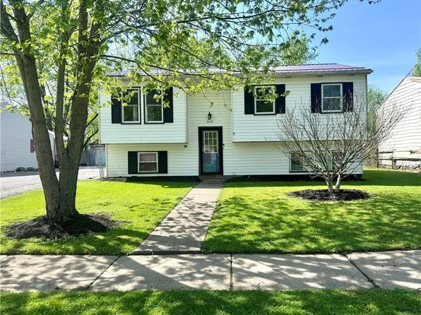 9774 Blanton Dr, Windham, OH 44288