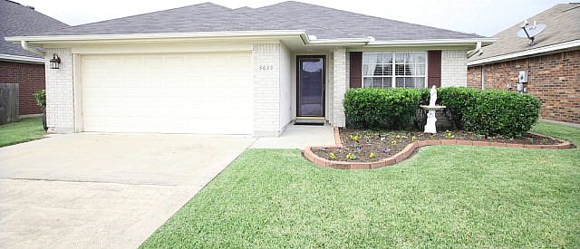 1st image of 3635 Lake Arthur Dr