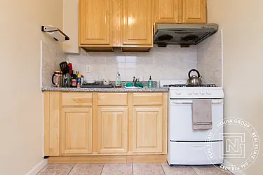 Rented by Nolita Group