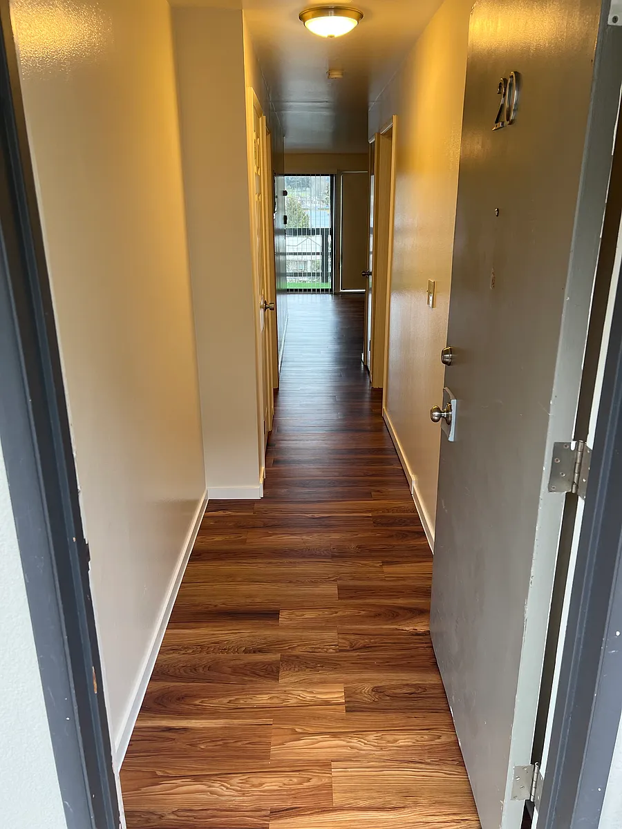 Building Photo - 5001 Ravenna Ave NE #20
