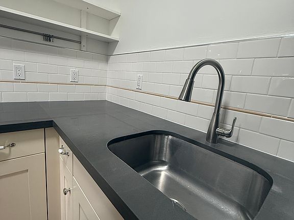 3rd image of 1244 2nd Ave #204