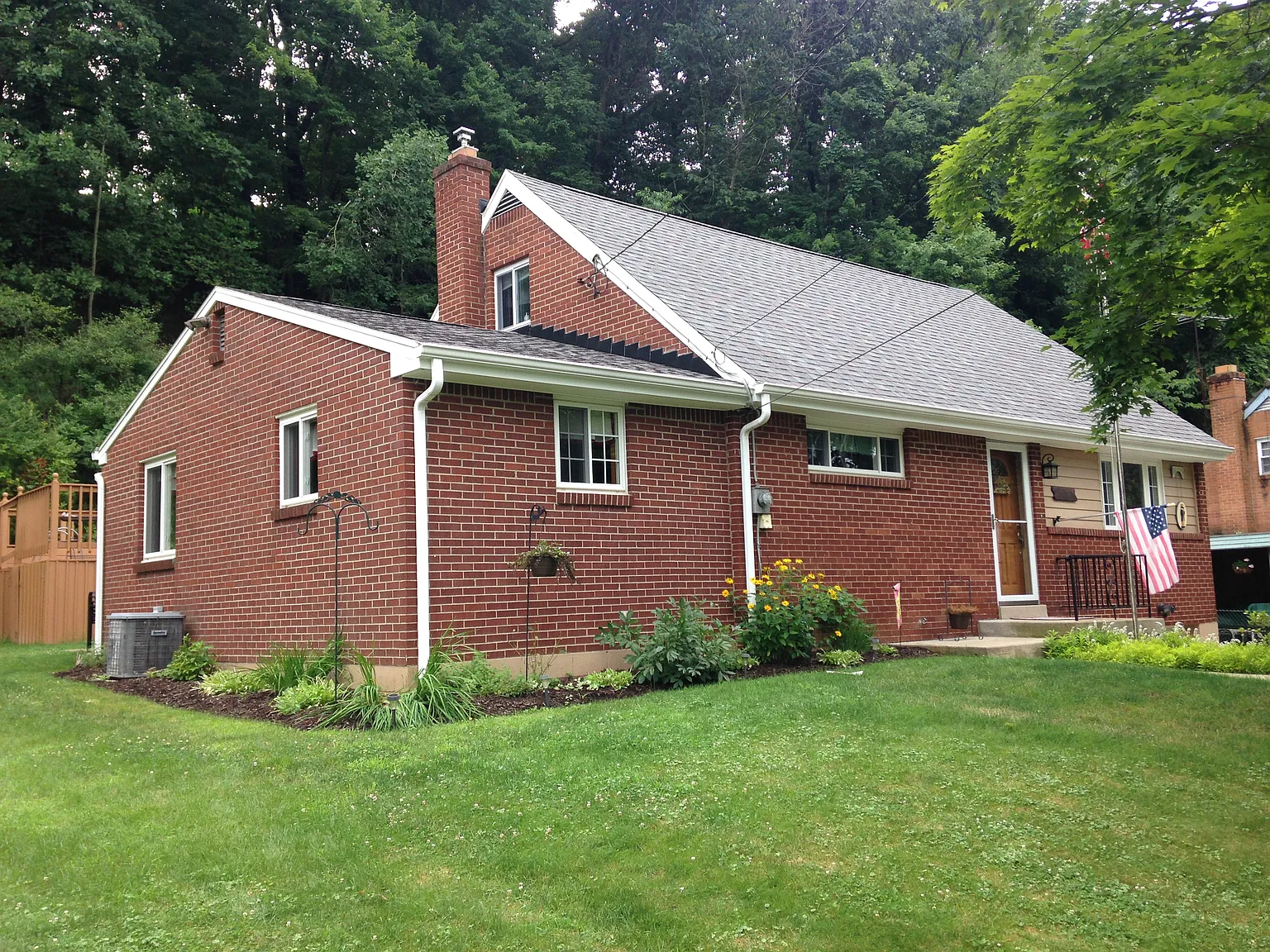 122 Rene Dr photo 1