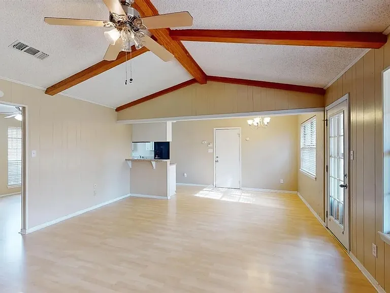 6204 Polly Dr — Photo 6