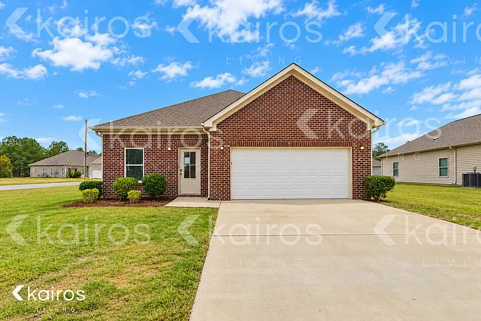 180 White Oak Cir