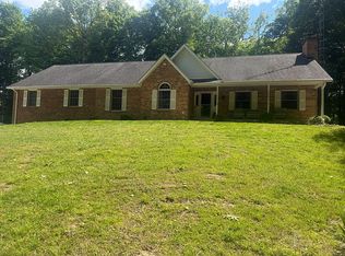 1287 Lovers Rd, Batesville, IN 47006