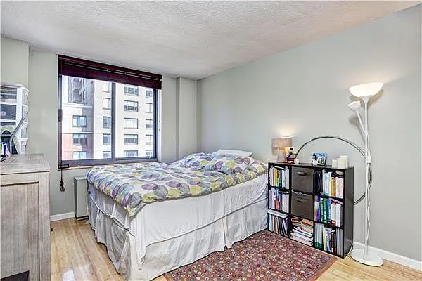 Sold by (Legacy) Elegran | media 2